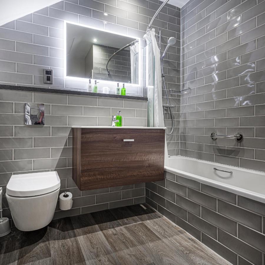 The Feathers Hotel, Helmsley, North Yorkshire 4*